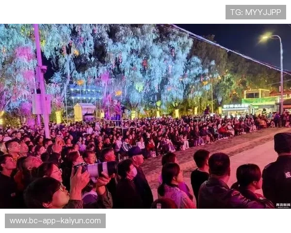 球迷齐聚主办城市共创热烈节日氛围助力文旅融合吸引八方来客 球迷齐聚主办城市共创热烈节日氛围助力文旅融合吸引八方来客