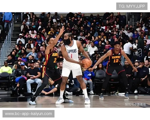 快船继续低迷,伦纳德和哈登缺席让球队举步维艰,伦纳德联手哈登 快船继续低迷,伦纳德和哈登缺席让球队举步维艰,伦纳德联手哈登