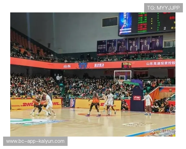 CBA山东外线多点回应积极,整体气势明显上涨 CBA山东外线多点回应积极,整体气势明显上涨