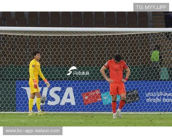 国足新战术首秀：全场高压逼抢震惊亚洲